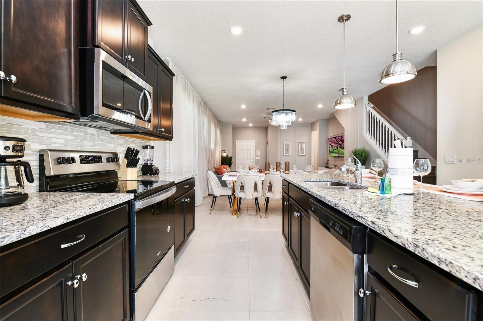 Image 7 of 52 For 3373 Lilac Way