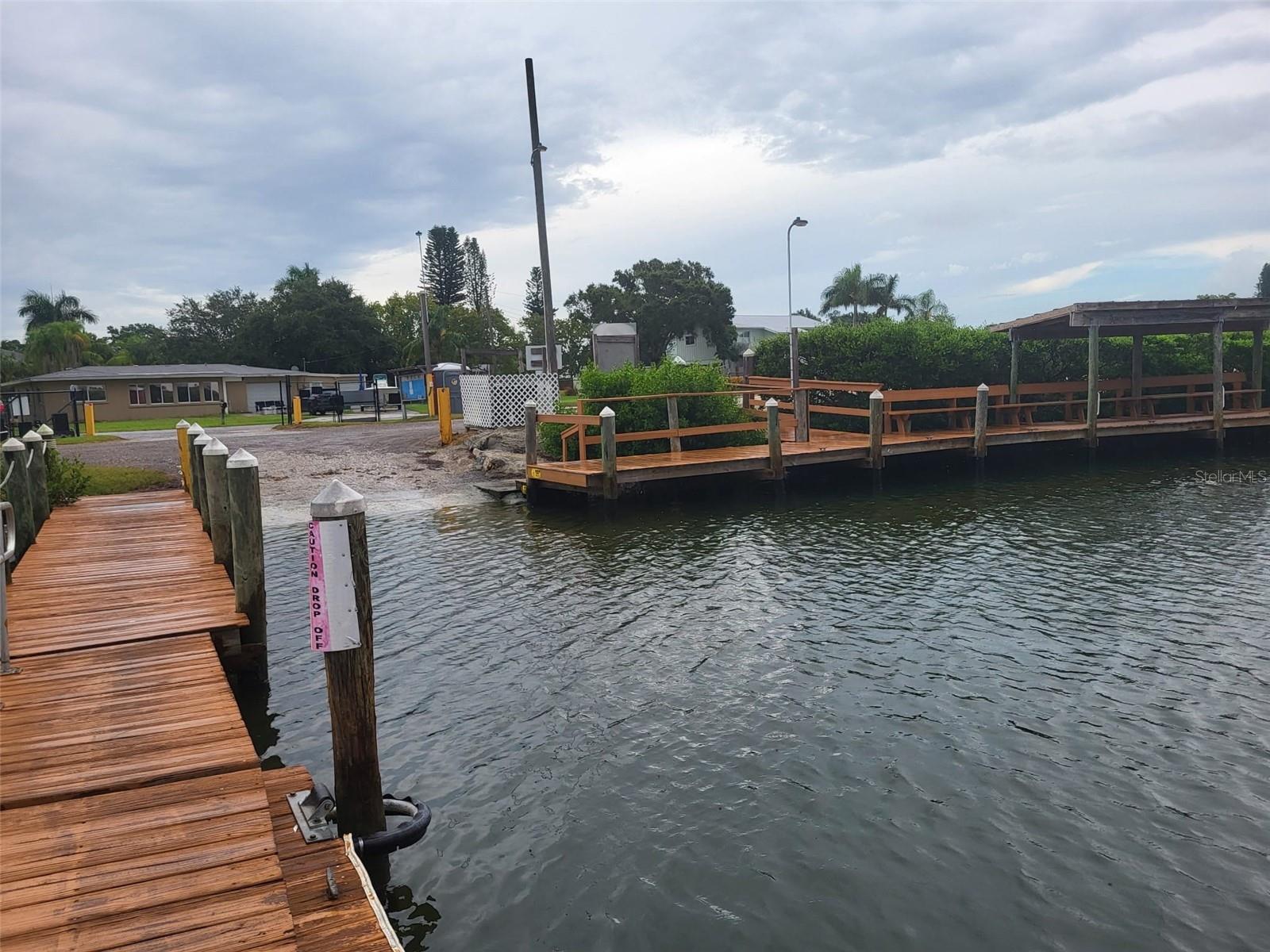 Image 21 of 36 For 536 45th Street Court W