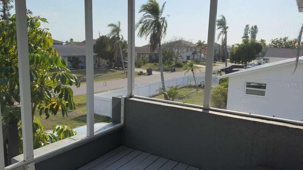 Image 6 of 36 For 536 45th Street Court W