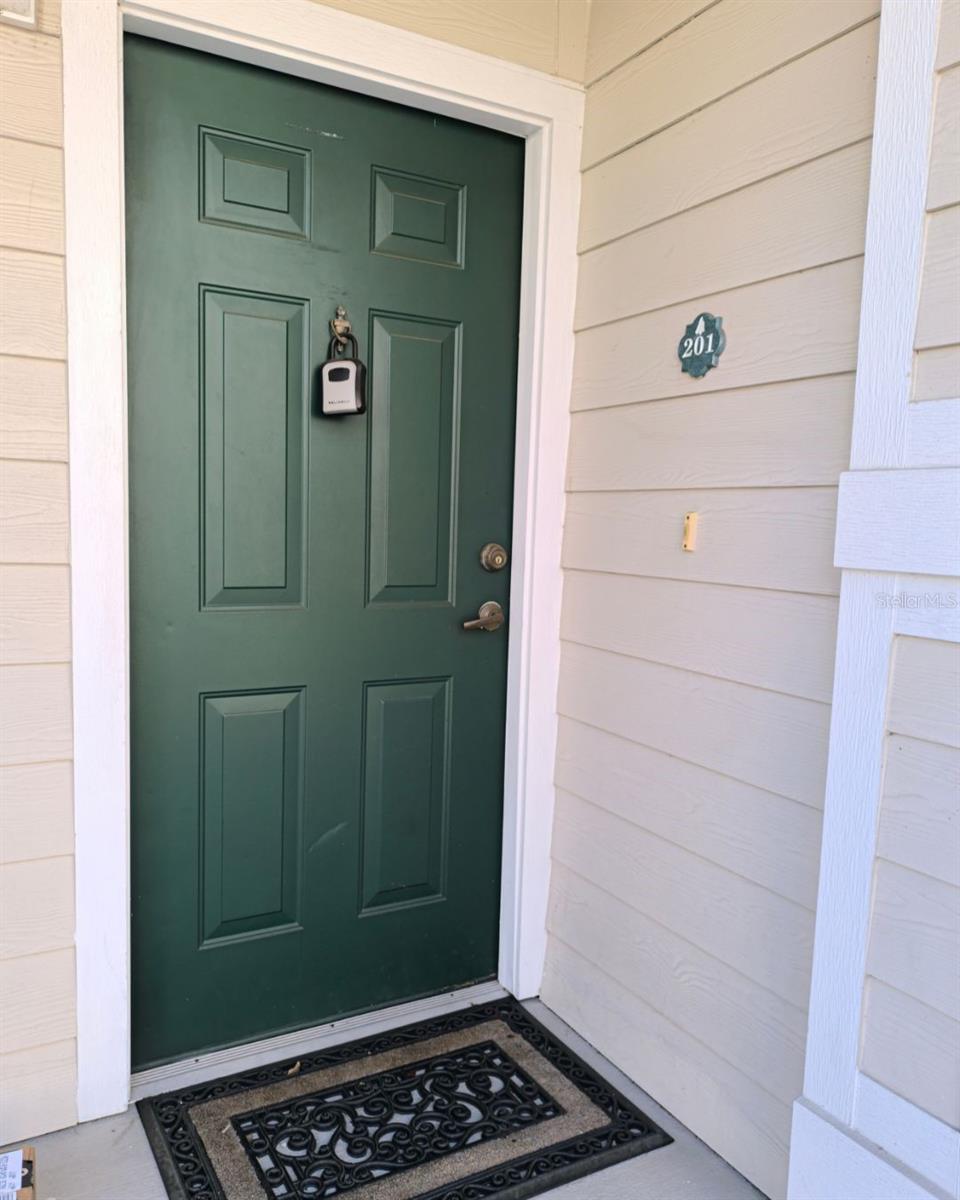 Image 2 of 29 For 131 Southern Pecan Circle 201