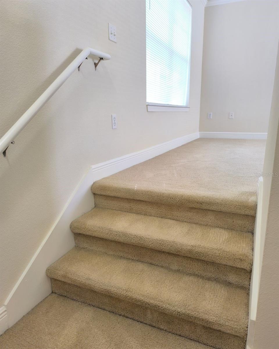 Image 4 of 29 For 131 Southern Pecan Circle 201