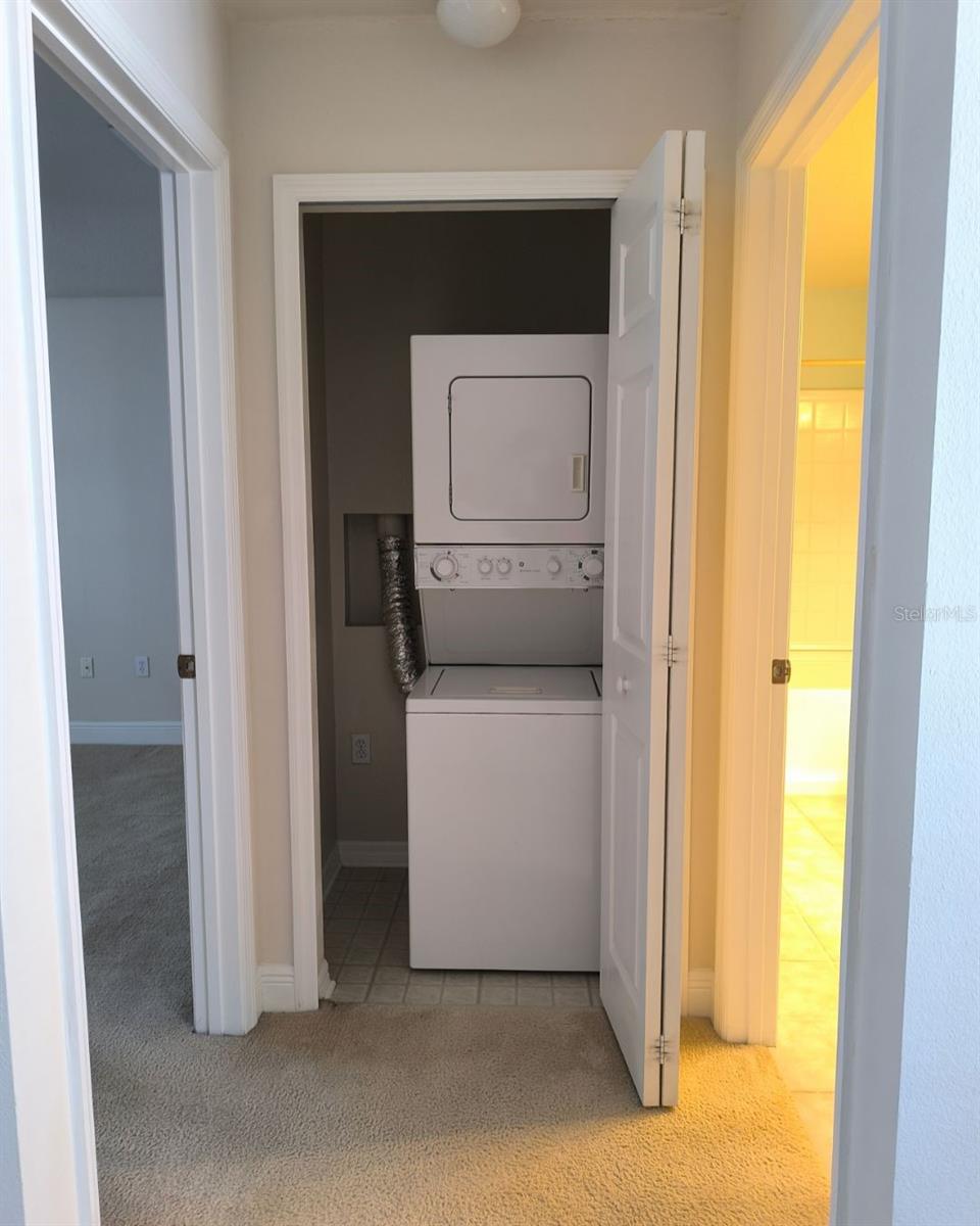 Image 9 of 29 For 131 Southern Pecan Circle 201