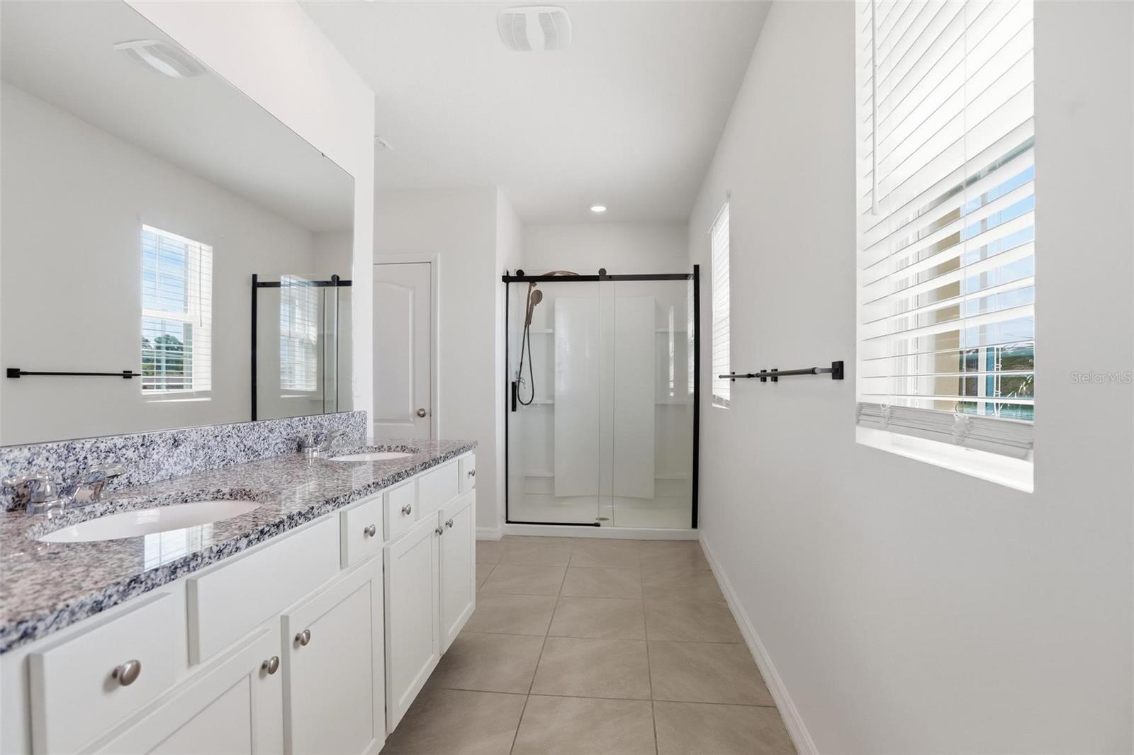 Image 15 of 61 For 531 Lazio Circle