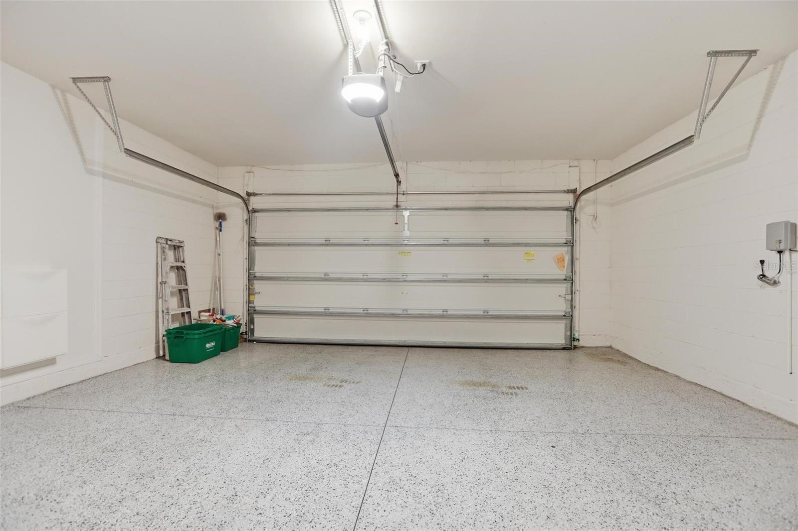 Image 28 of 61 For 531 Lazio Circle