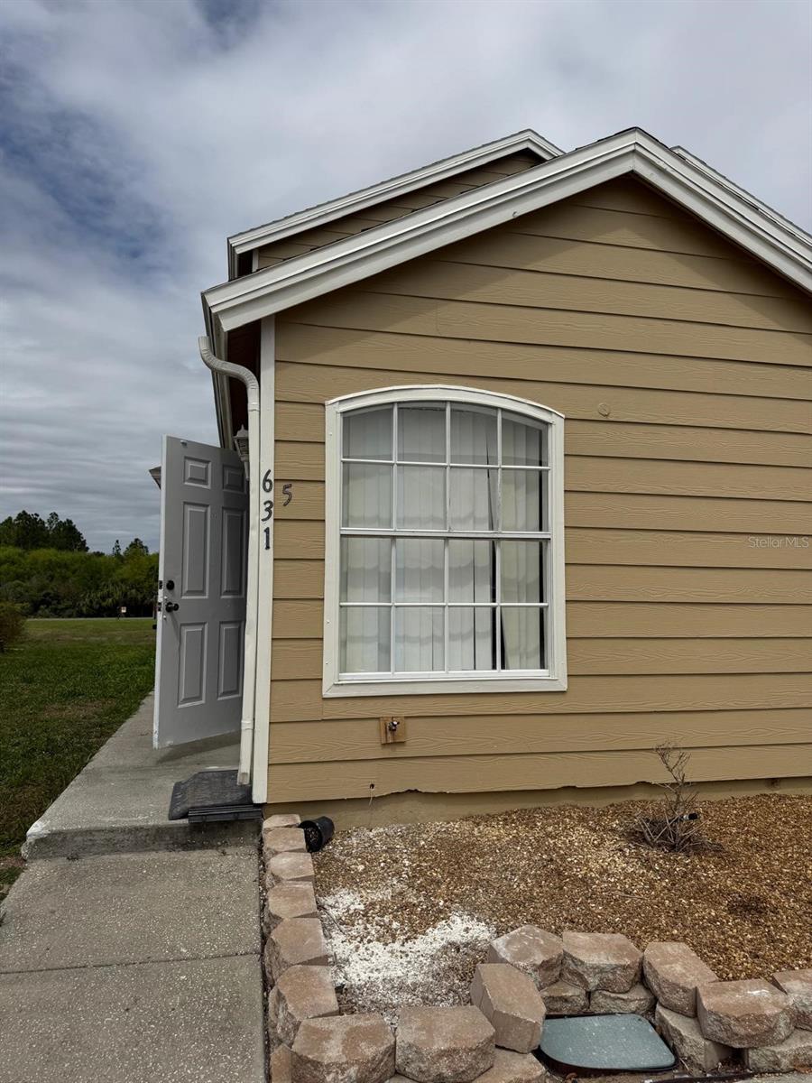 Image 2 of 15 For 631 Washington Palm Loop