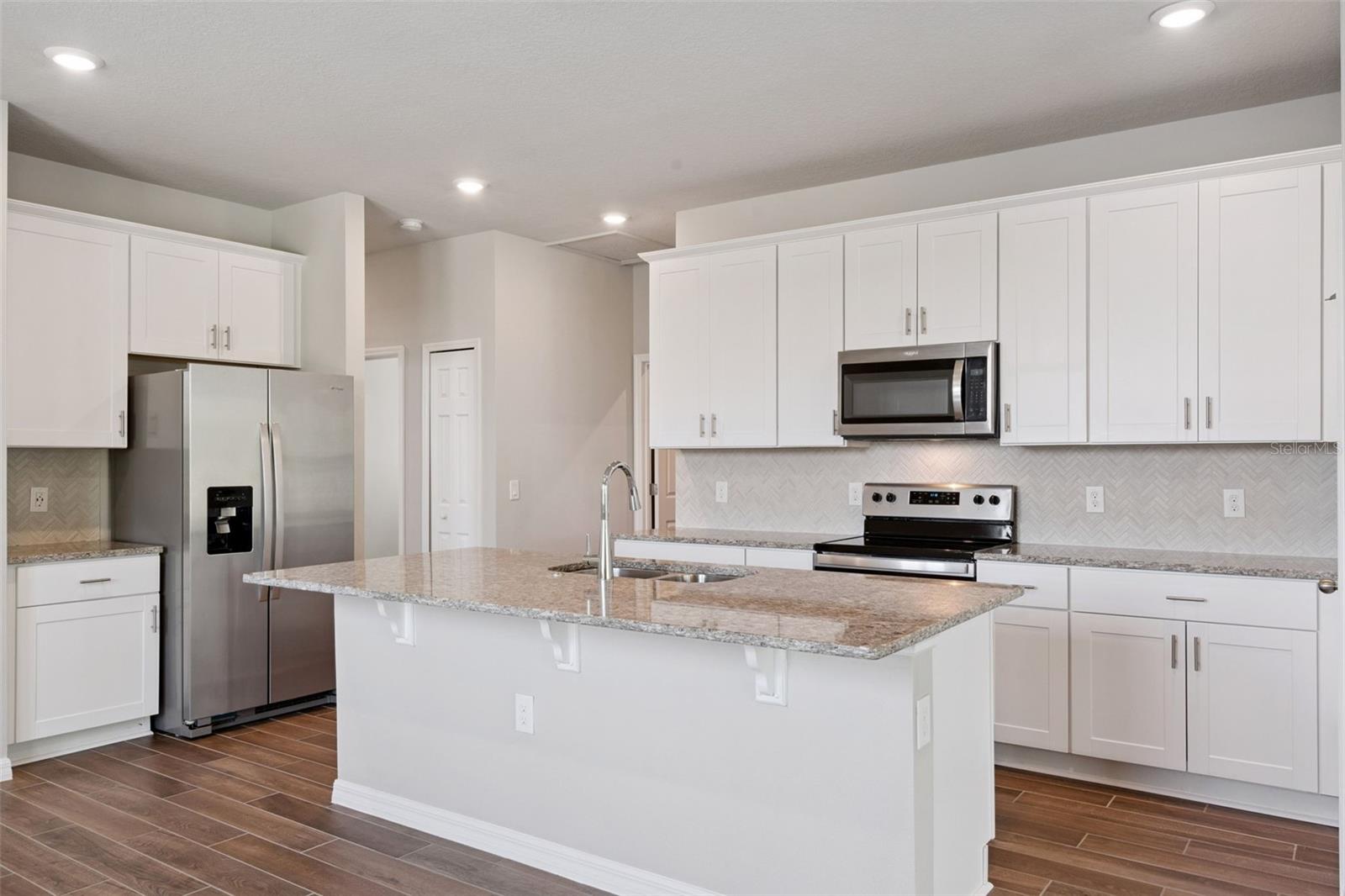 Image 10 of 41 For 2353 Mystic Maze Lane