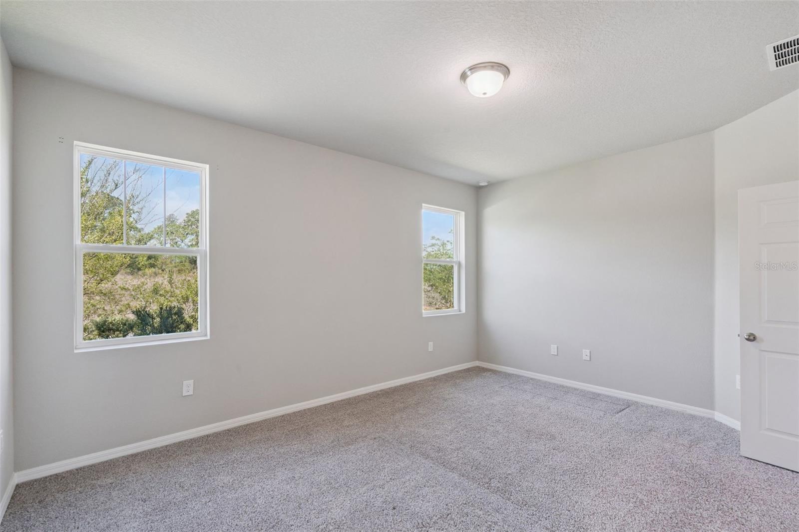 Image 24 of 41 For 2353 Mystic Maze Lane