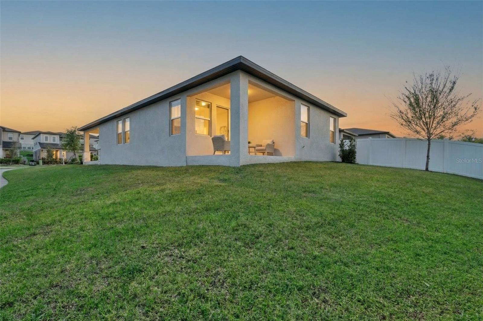 Image 26 of 41 For 2353 Mystic Maze Lane