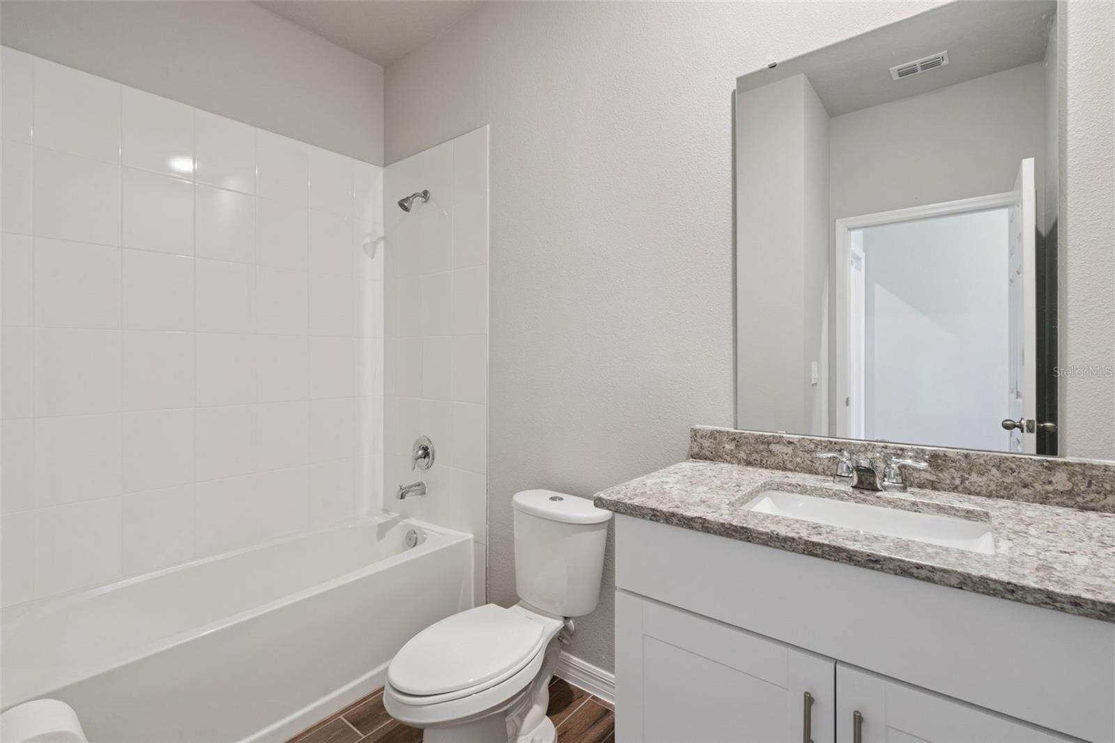 Image 28 of 41 For 2353 Mystic Maze Lane