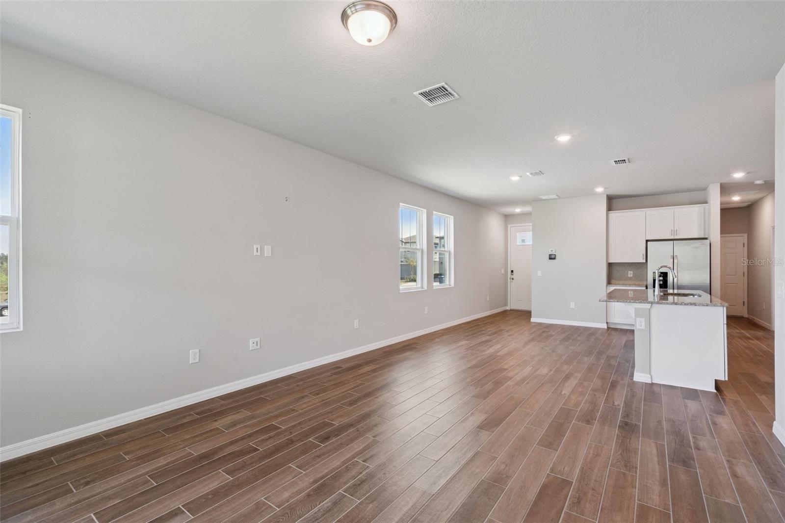 Image 6 of 41 For 2353 Mystic Maze Lane