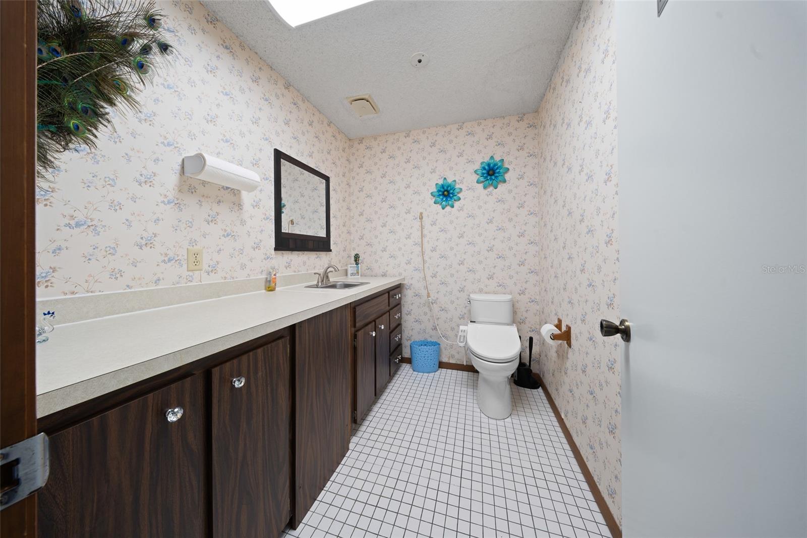 Image 18 of 27 For 2750 Volusia Avenue