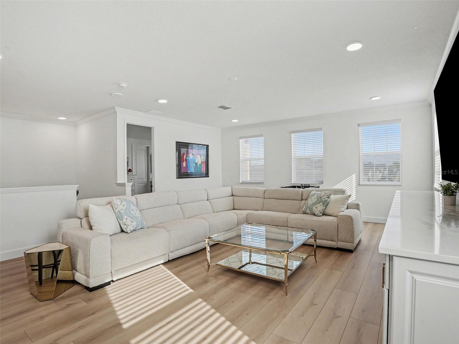 Image 16 of 55 For 2612 Ravencliffe Terrace