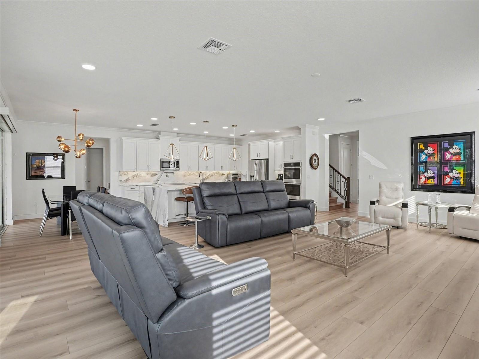 Image 4 of 55 For 2612 Ravencliffe Terrace