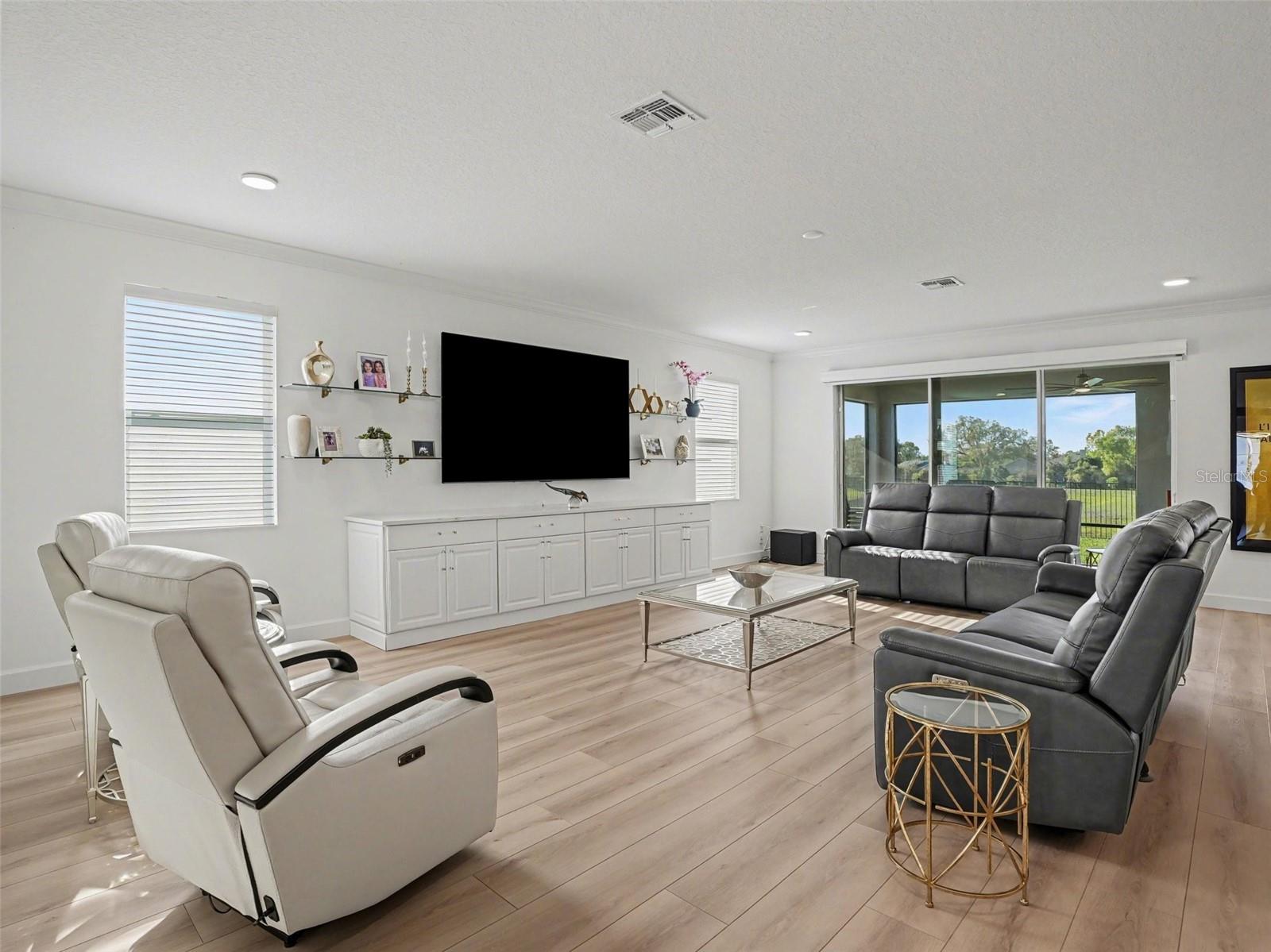 Image 5 of 55 For 2612 Ravencliffe Terrace