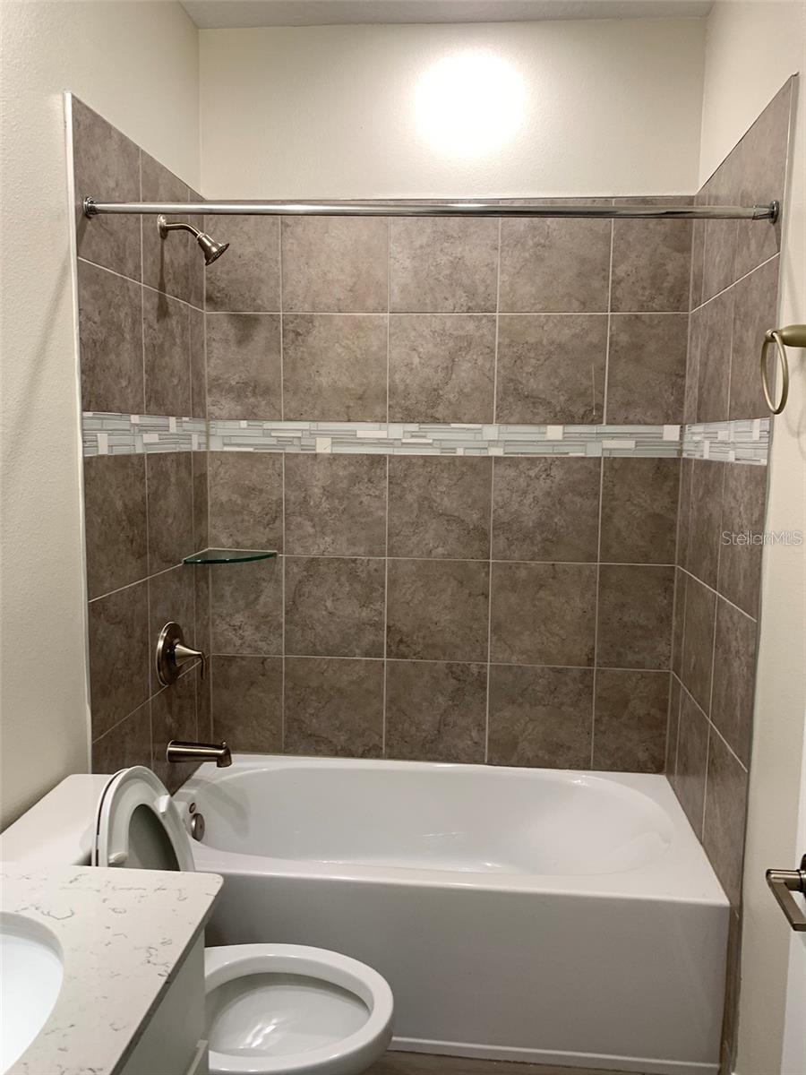 Image 15 of 24 For 9884 Red Eagle Drive