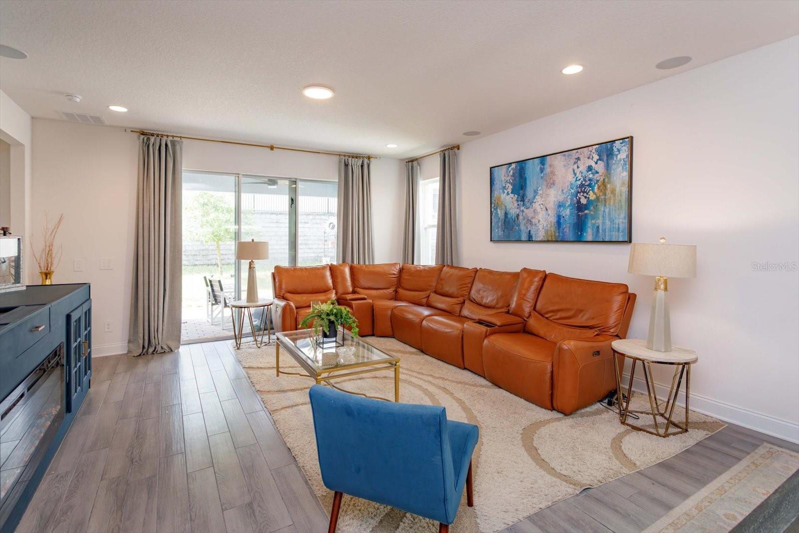 Image 13 of 30 For 1231 Foltz Loop