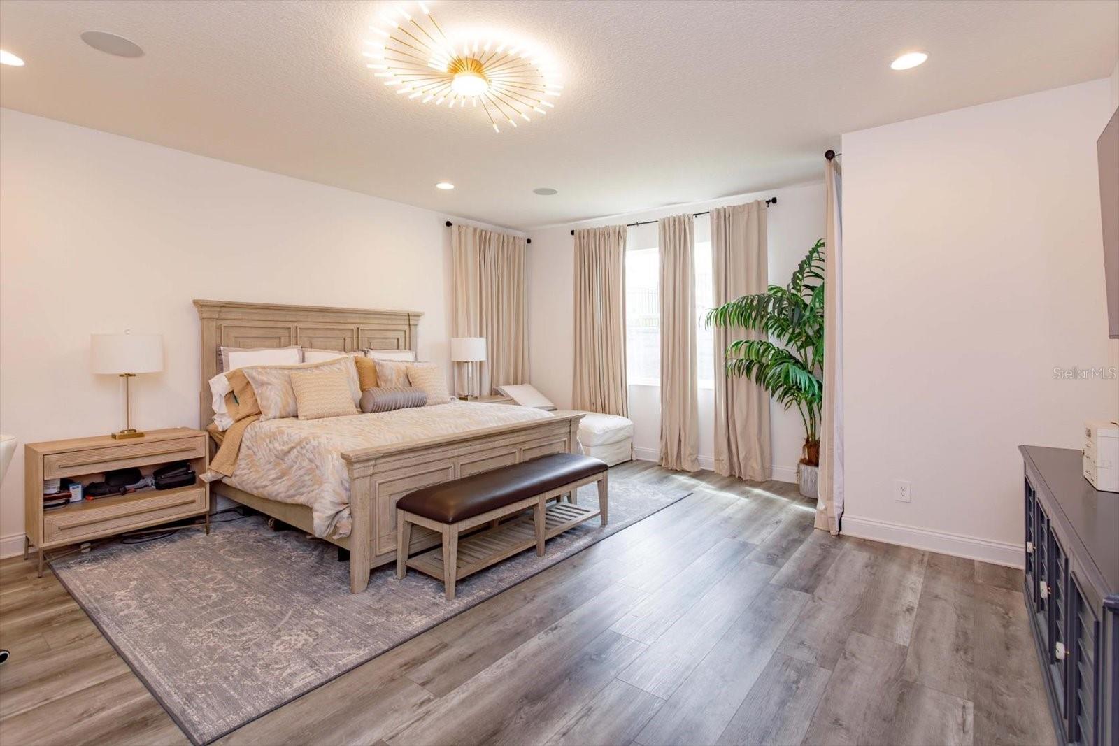 Image 16 of 30 For 1231 Foltz Loop