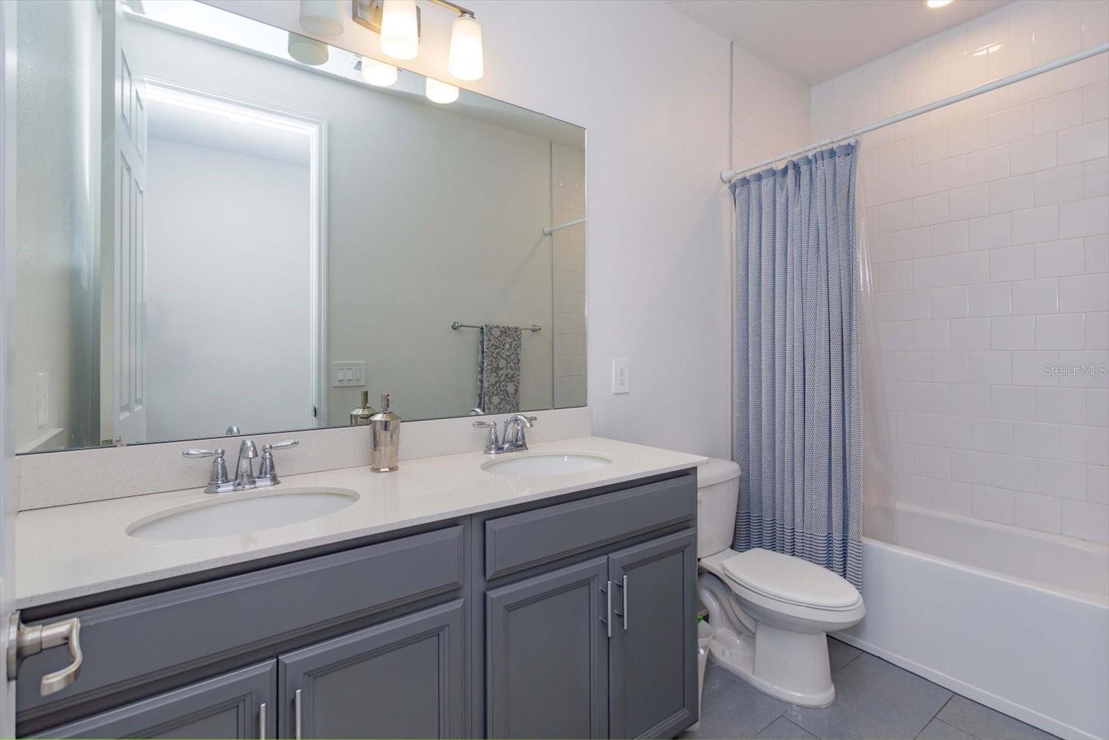 Image 20 of 30 For 1231 Foltz Loop