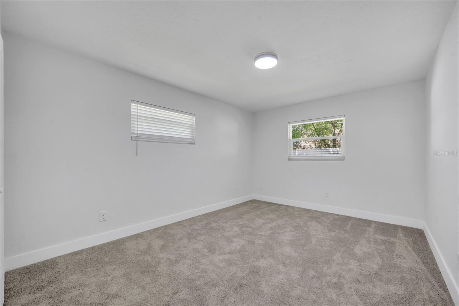 Image 30 of 40 For 1317 Medinah Court