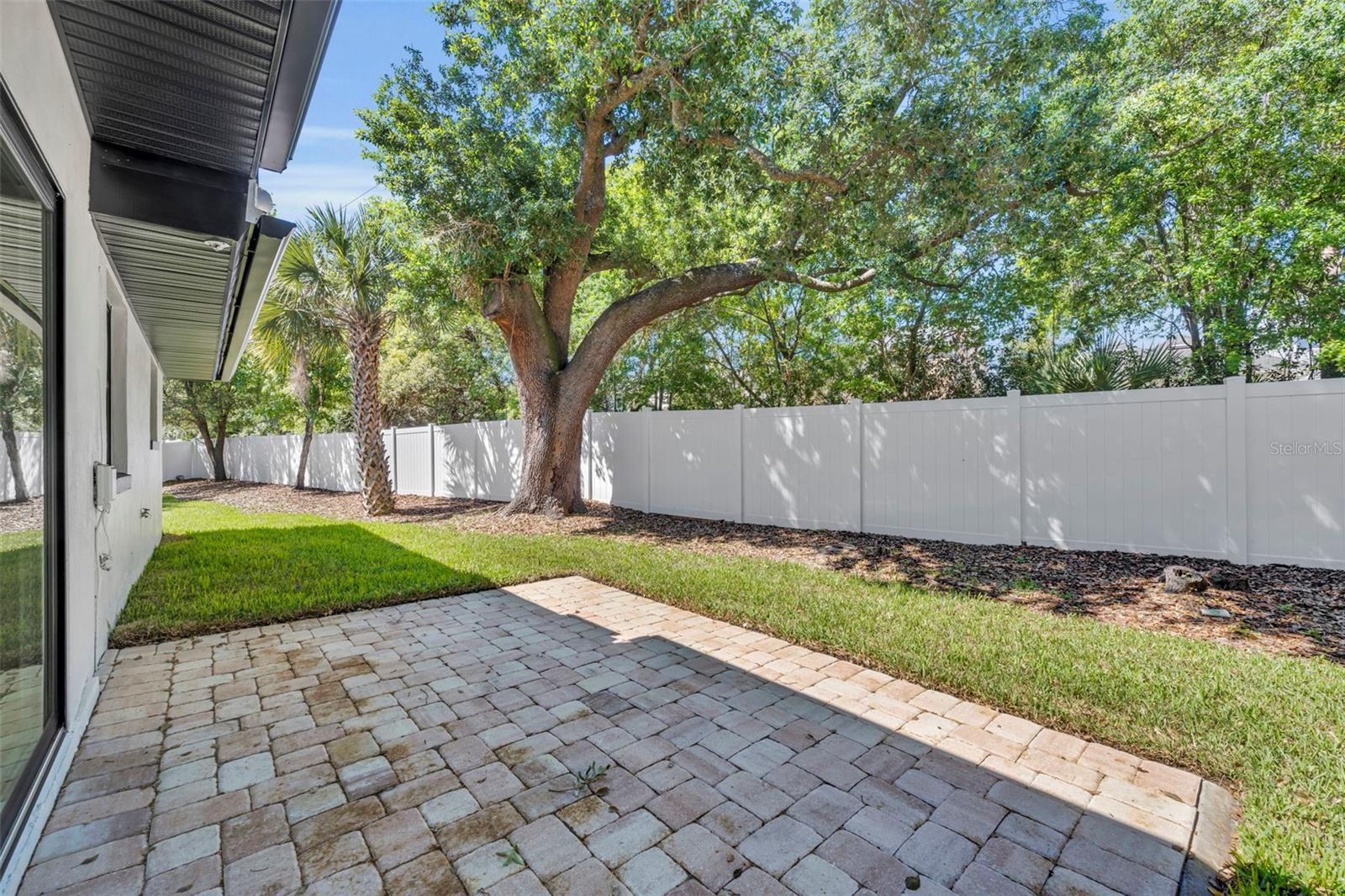 Image 33 of 40 For 1317 Medinah Court