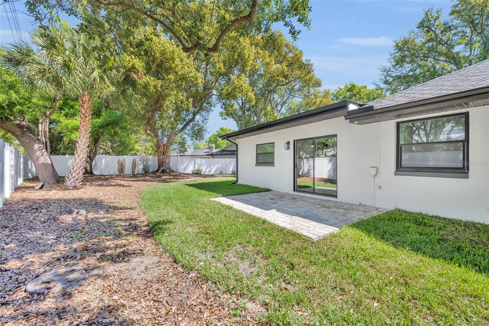 Image 34 of 40 For 1317 Medinah Court