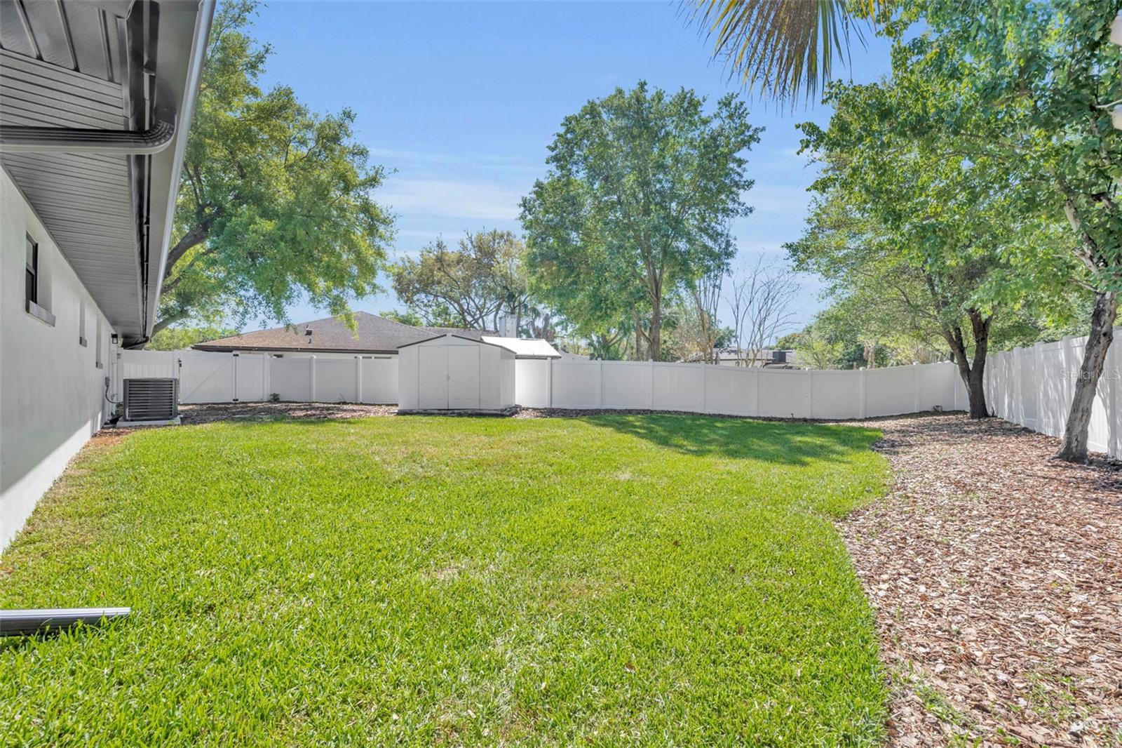 Image 35 of 40 For 1317 Medinah Court