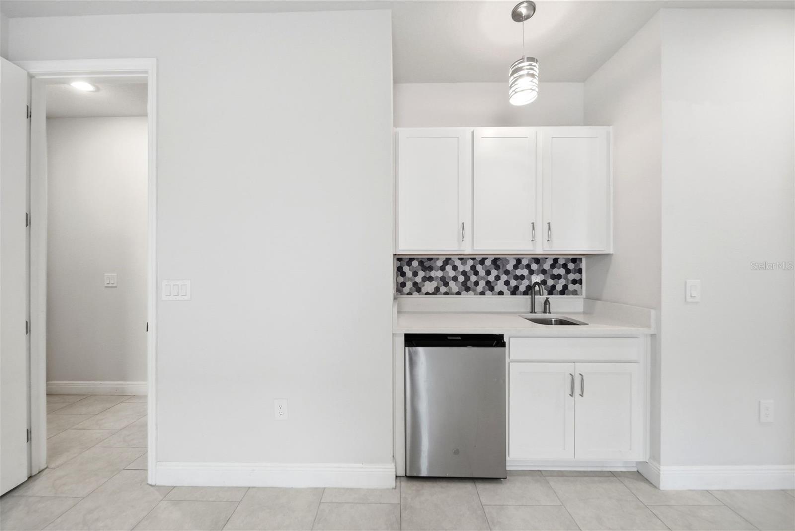 Image 13 of 31 For 1120 Mattie Pointe Boulevard