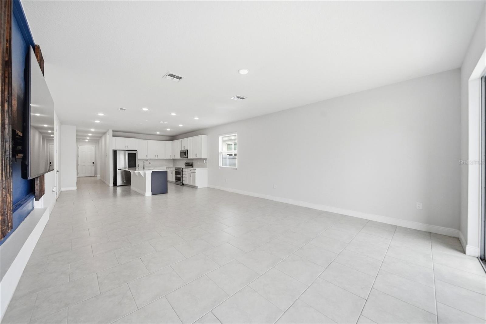 Image 8 of 31 For 1120 Mattie Pointe Boulevard