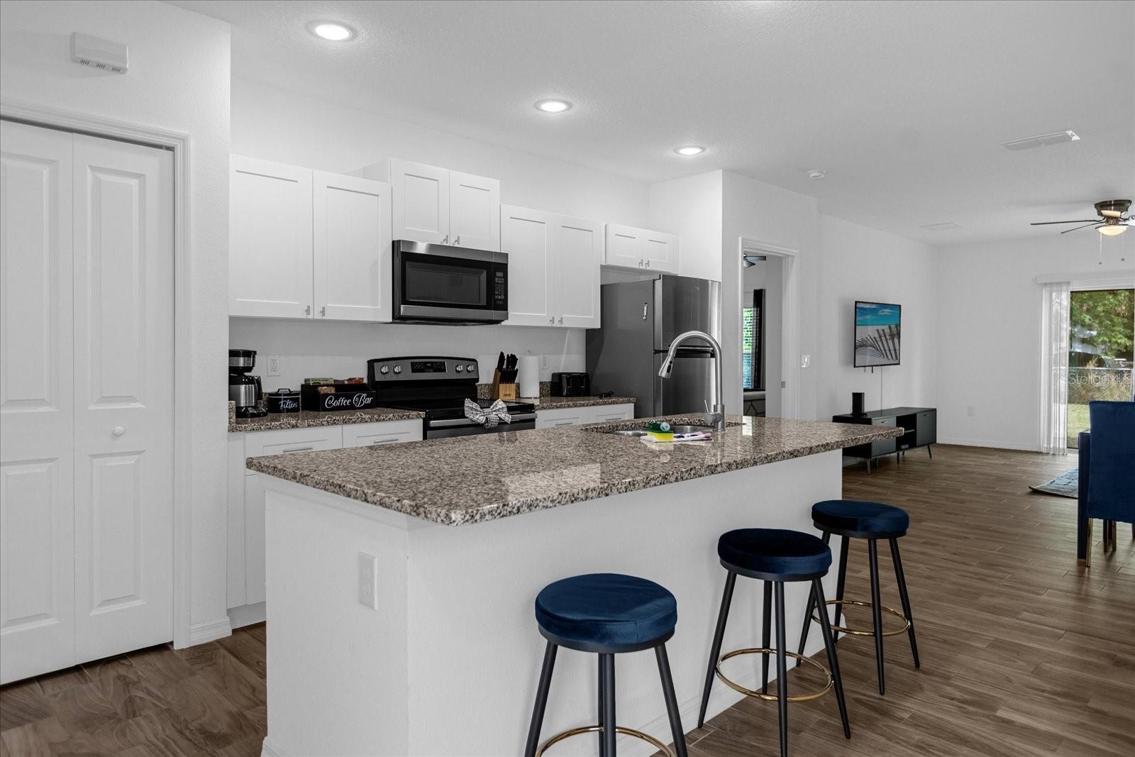 Image 3 of 17 For 97 Goldwyn Avenue