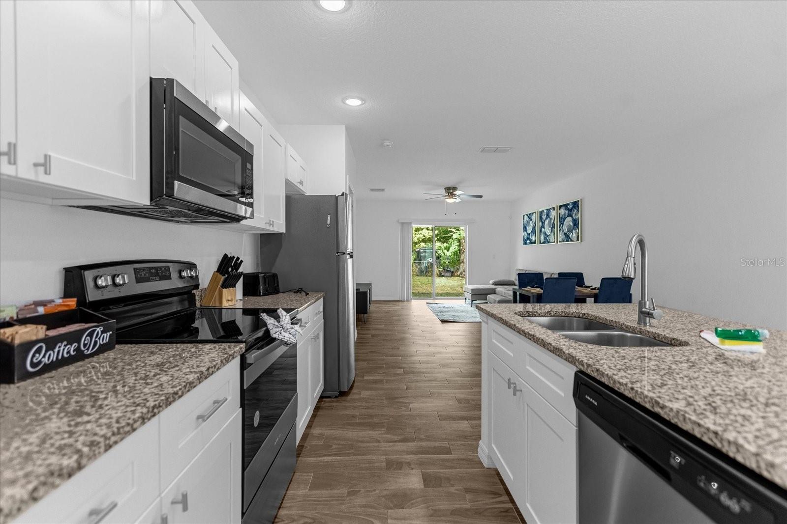 Image 5 of 17 For 97 Goldwyn Avenue