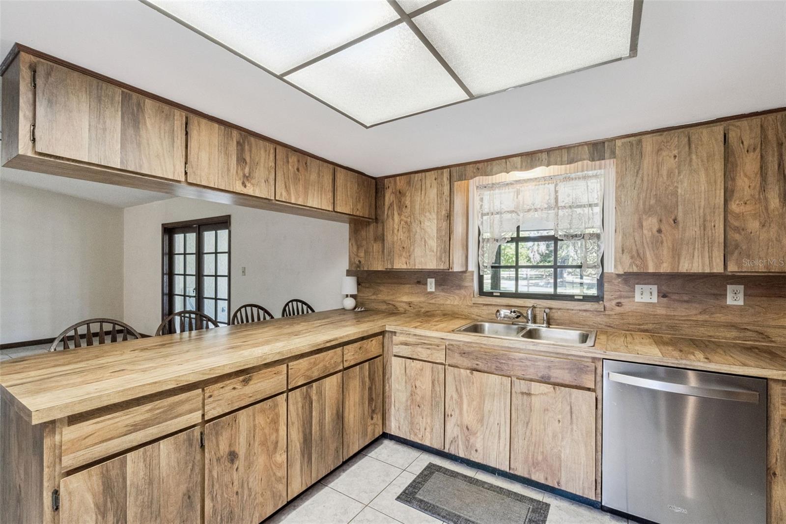 Image 10 of 49 For 3141 Appaloosa Court