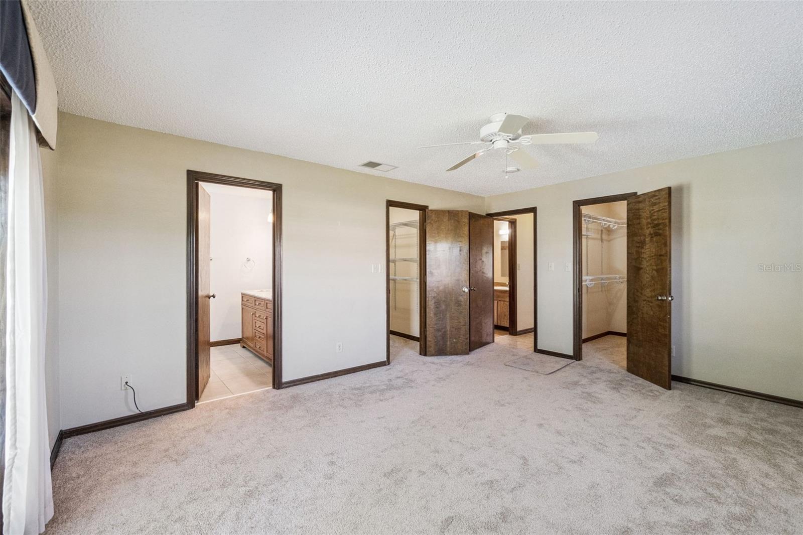 Image 19 of 49 For 3141 Appaloosa Court