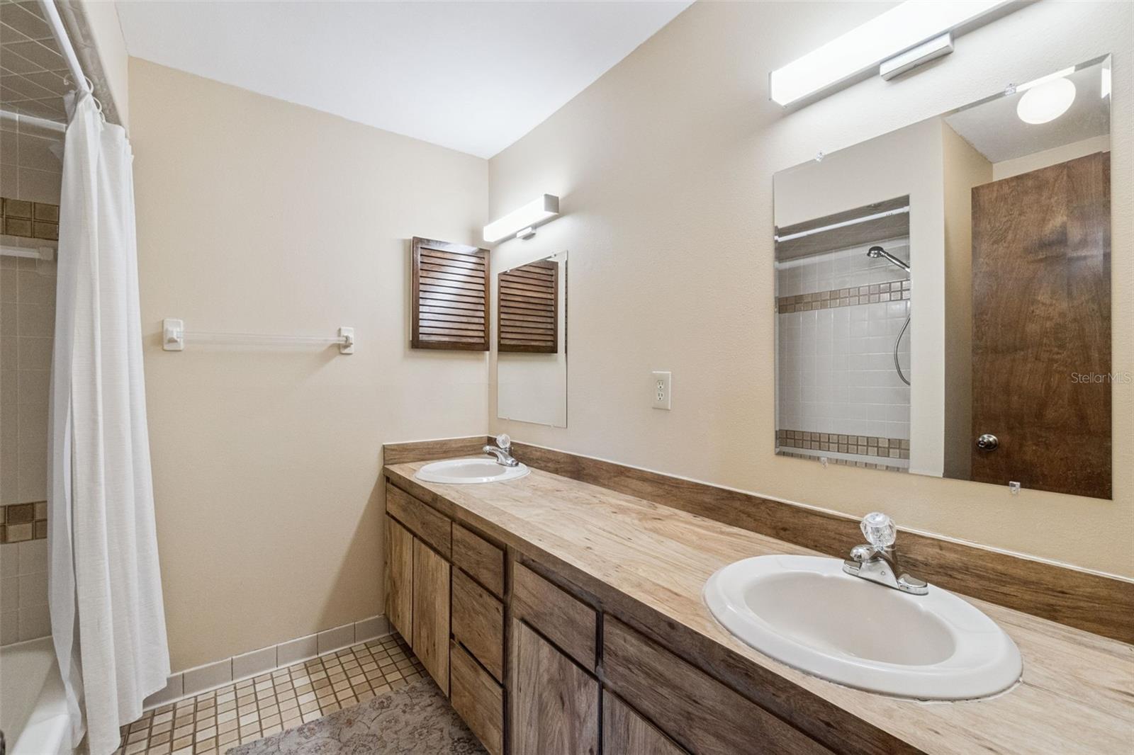 Image 30 of 49 For 3141 Appaloosa Court