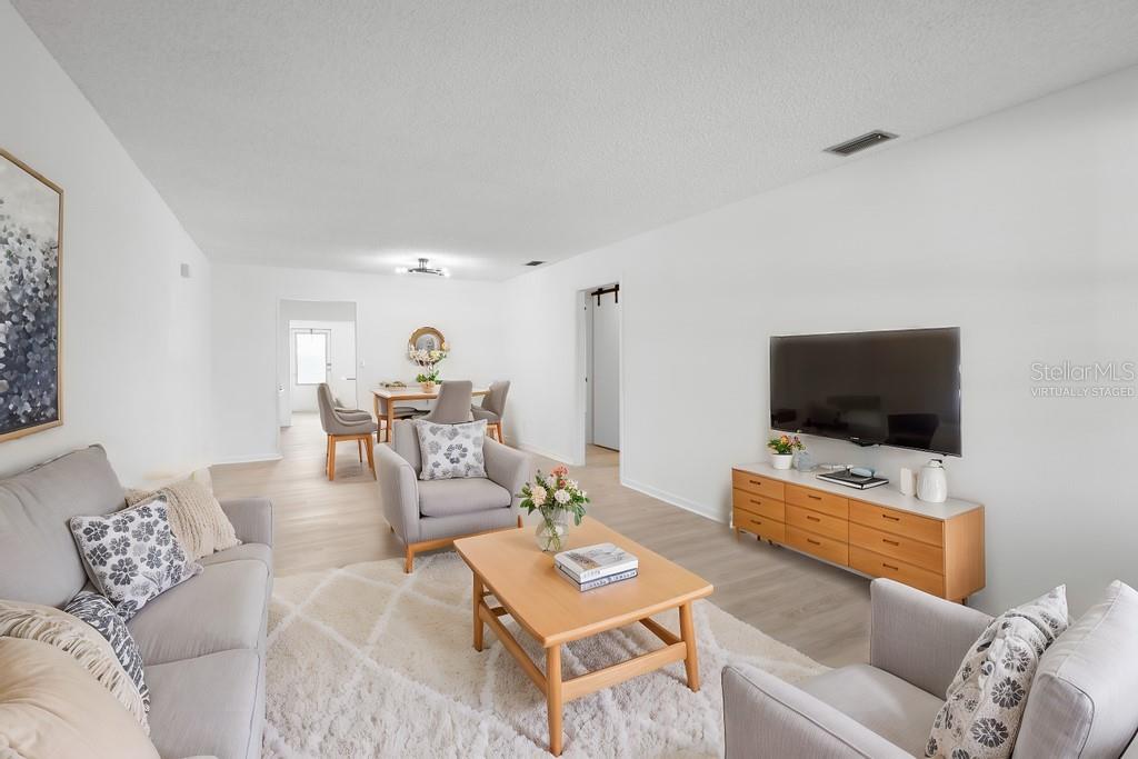 Image 3 of 42 For 11200 102nd Avenue 74