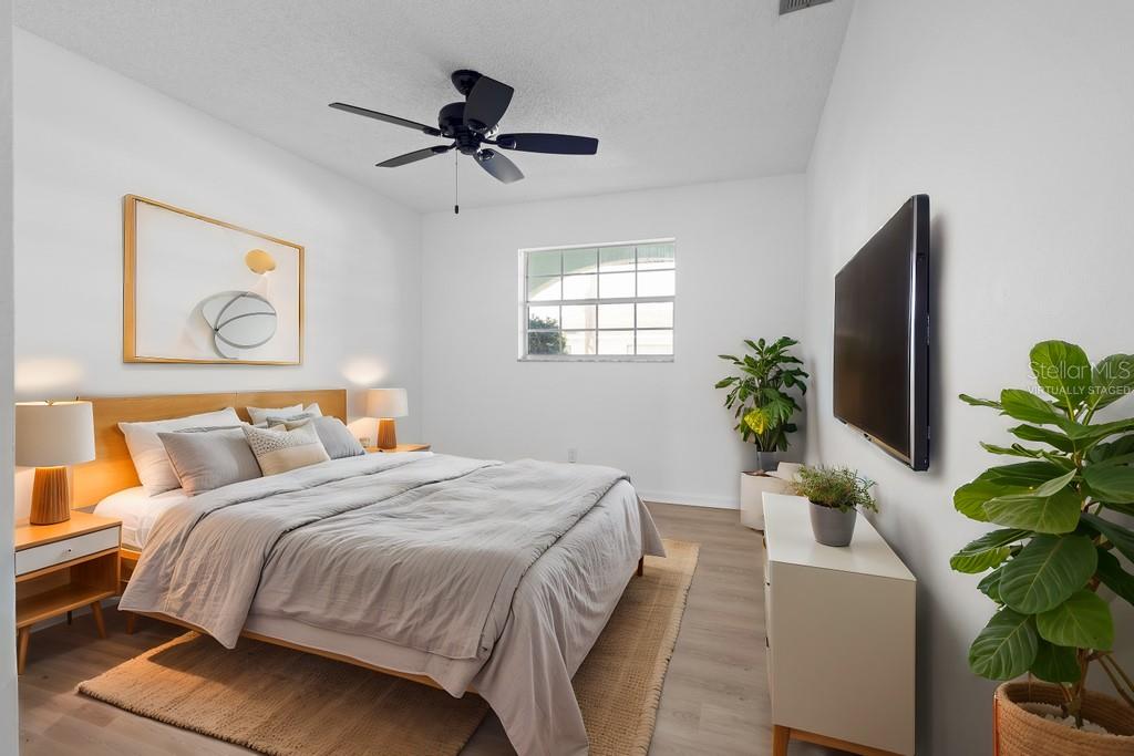 Image 8 of 42 For 11200 102nd Avenue 74