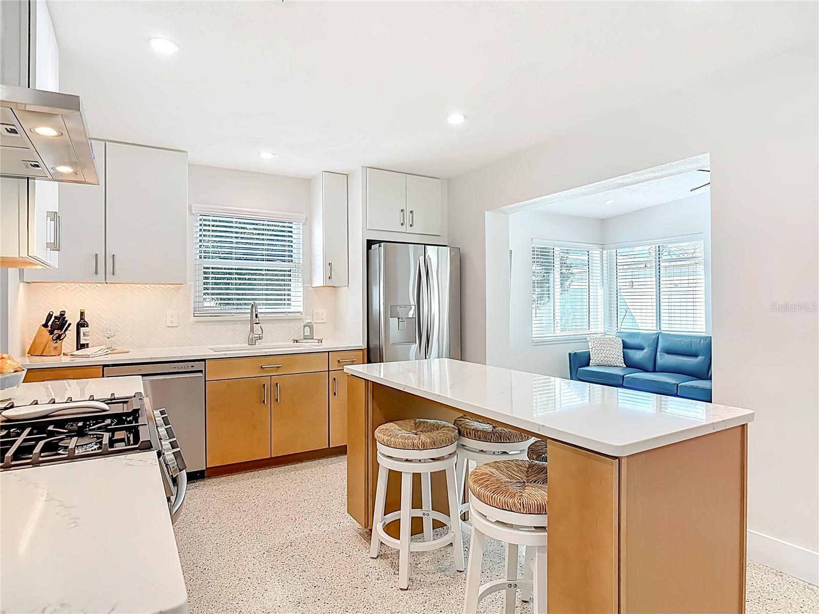 Image 10 of 43 For 214 Condict Drive