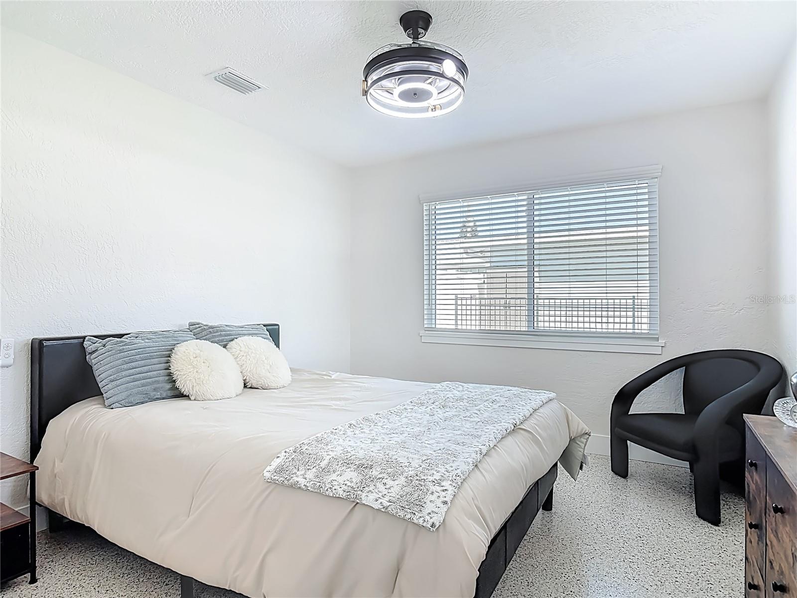 Image 20 of 43 For 214 Condict Drive