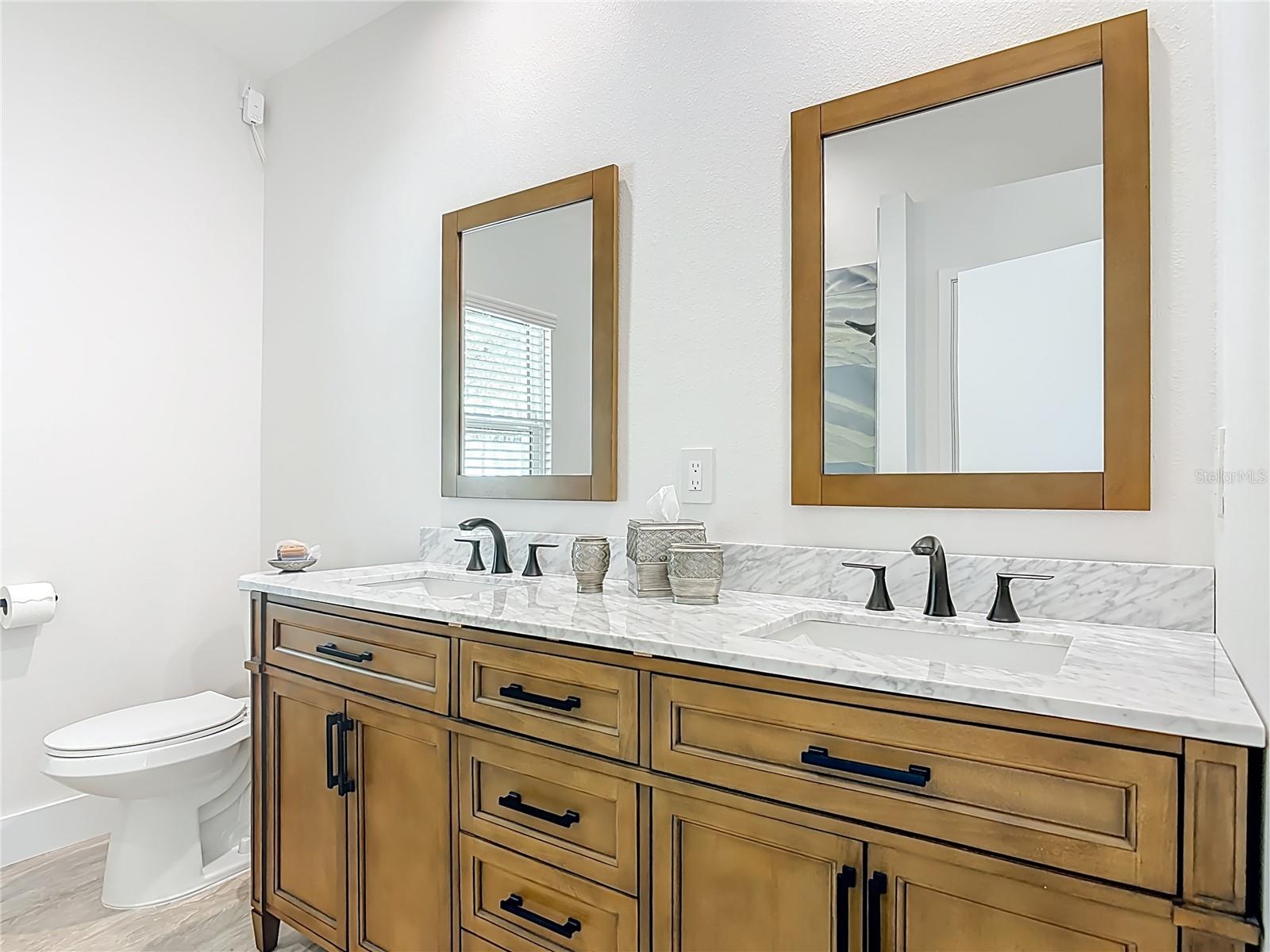 Image 26 of 43 For 214 Condict Drive