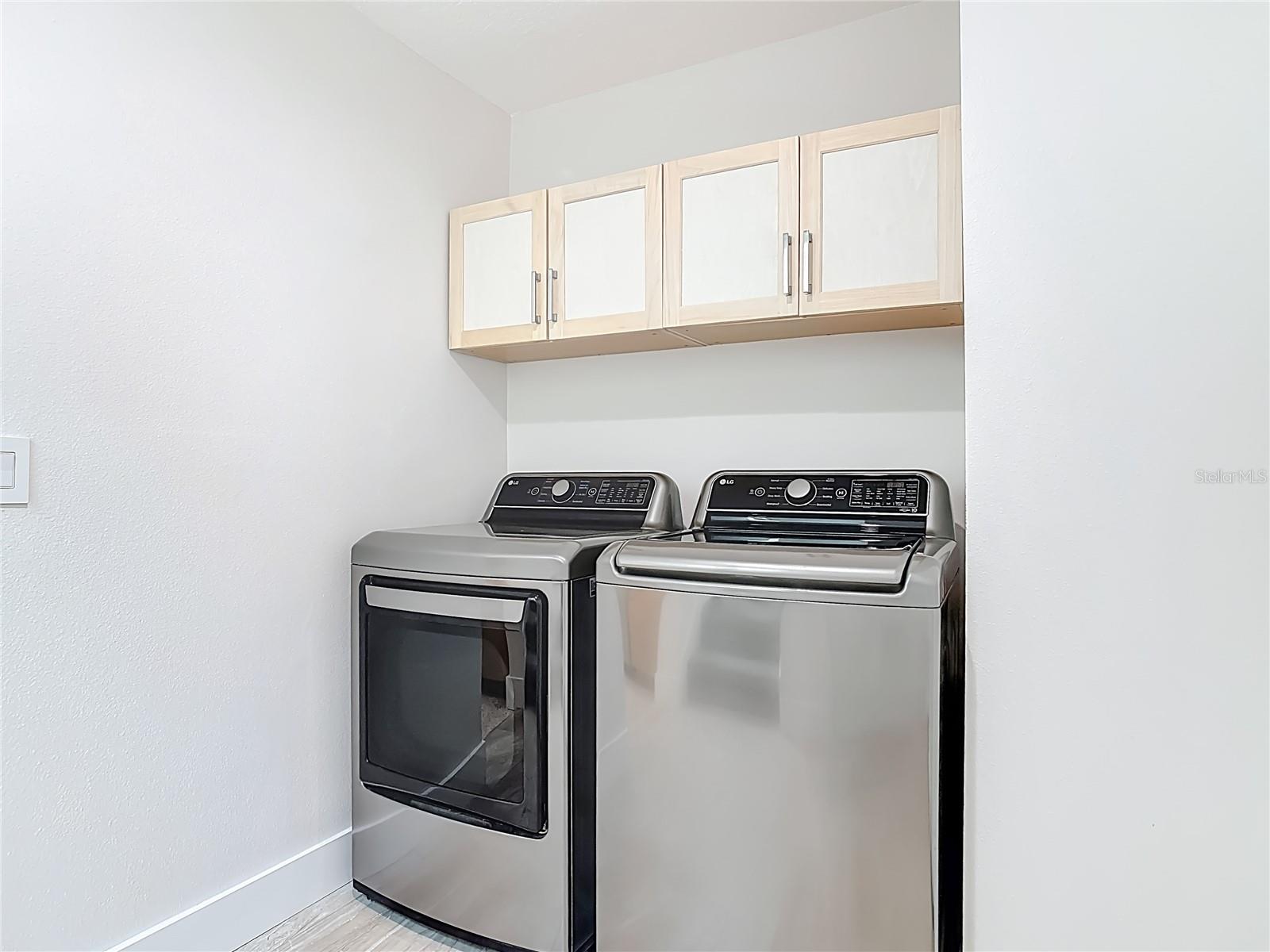 Image 28 of 43 For 214 Condict Drive