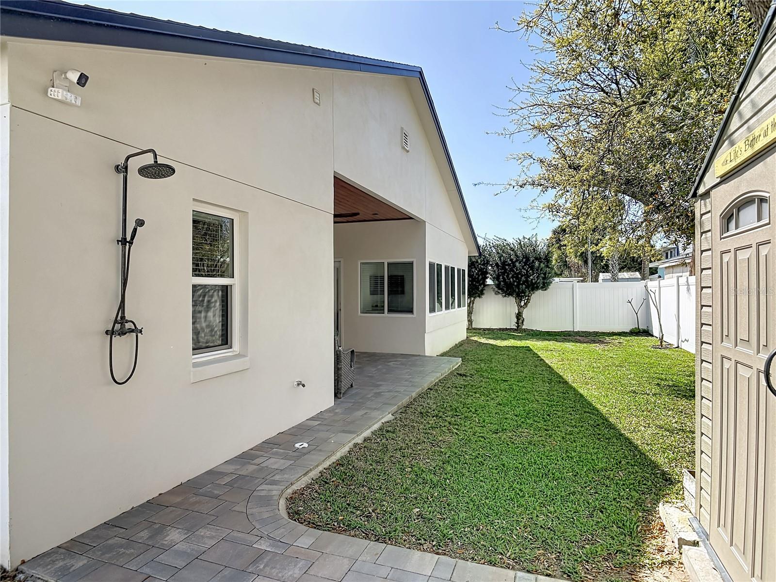 Image 35 of 43 For 214 Condict Drive