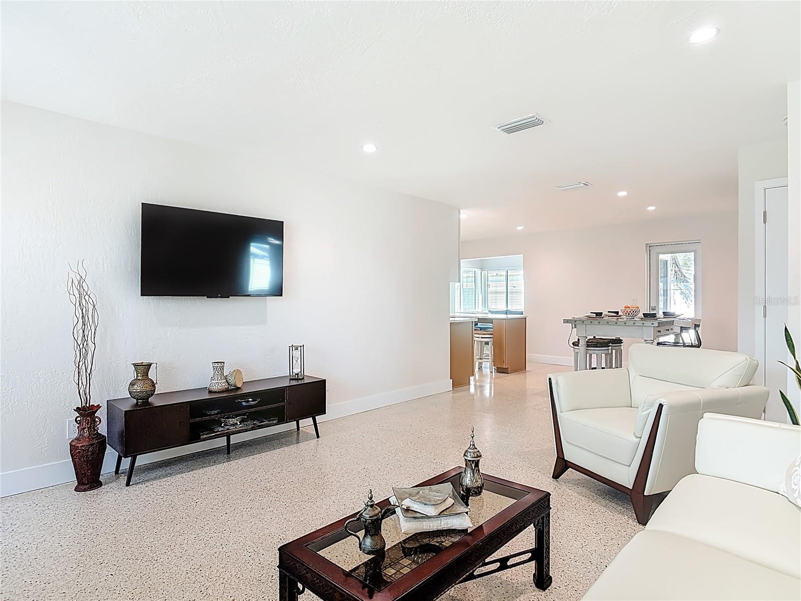 Image 4 of 43 For 214 Condict Drive