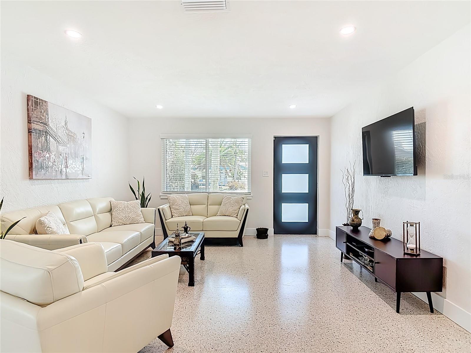 Image 6 of 43 For 214 Condict Drive