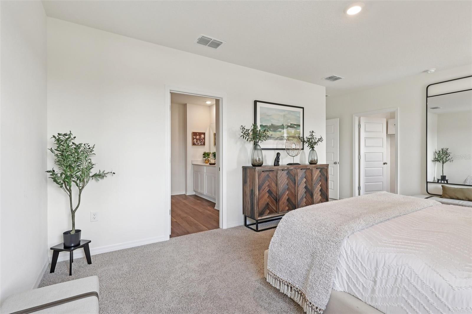 Image 23 of 36 For 7894 Forrest Fox Way