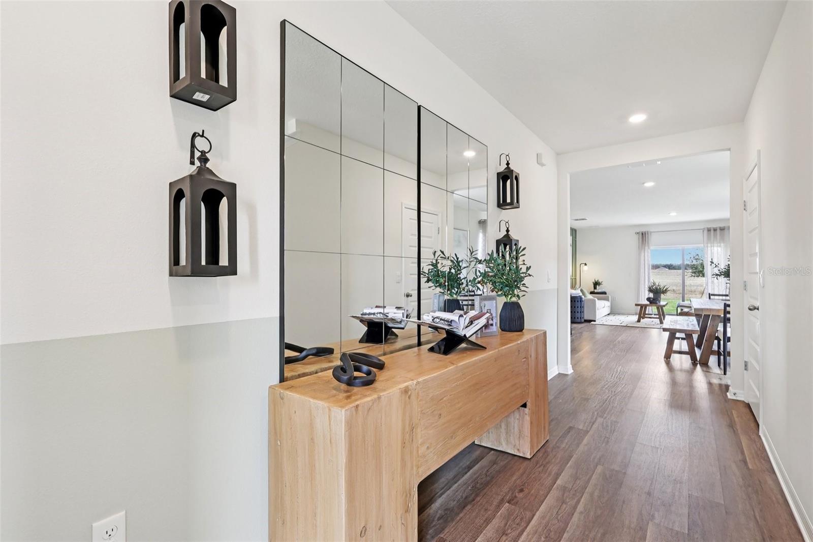 Image 3 of 36 For 7894 Forrest Fox Way