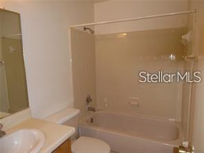 Image 3 of 7 For 4862 Semoran Boulevard 2002