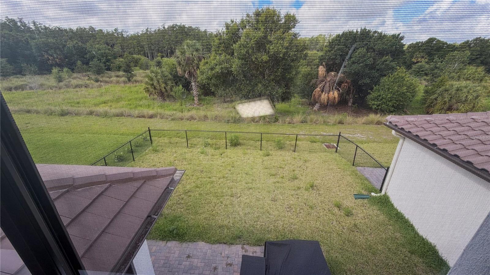 Listing photo id 23 for 5868 Agostino Way