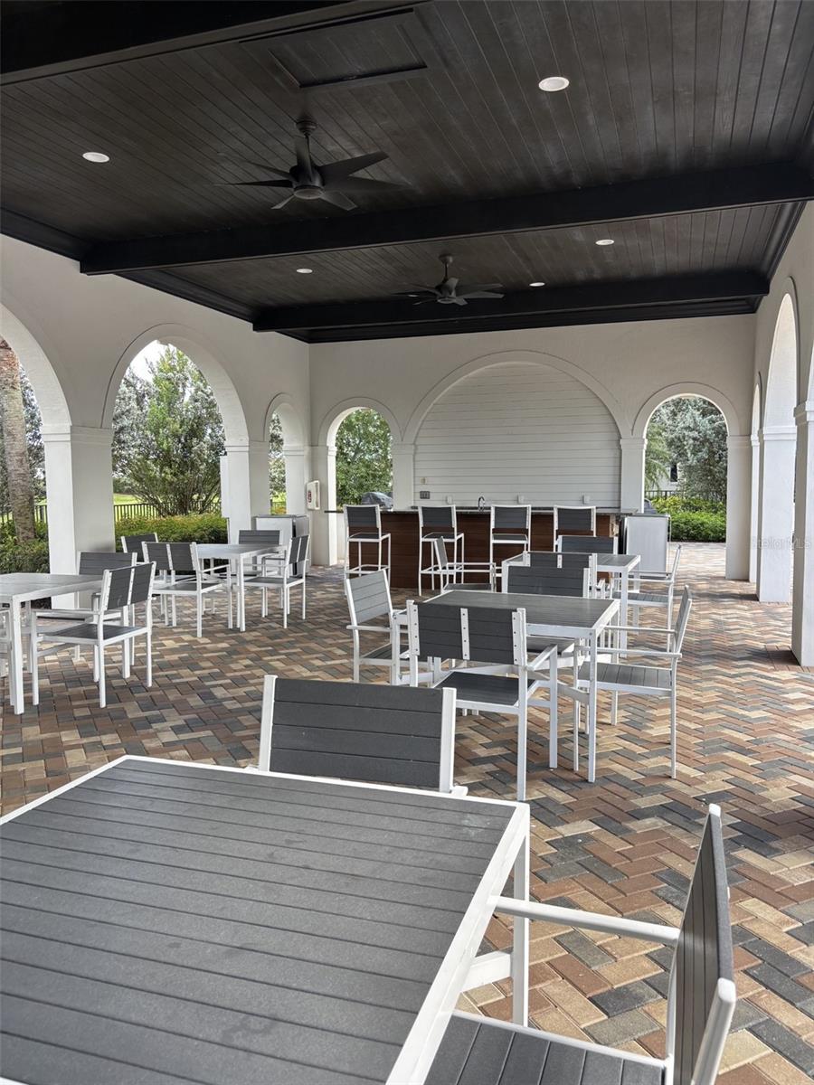 Listing photo id 39 for 5868 Agostino Way