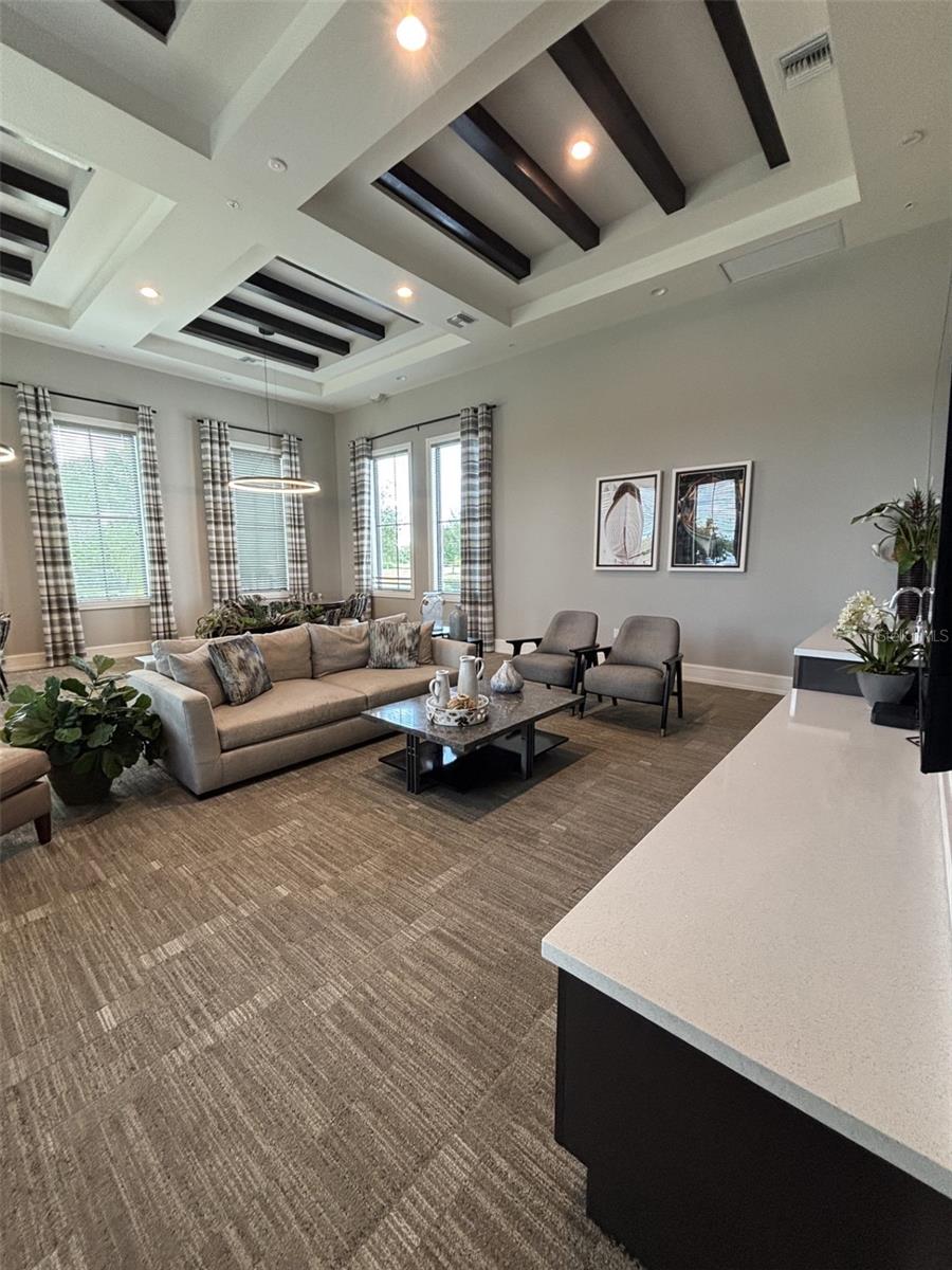 Listing photo id 41 for 5868 Agostino Way