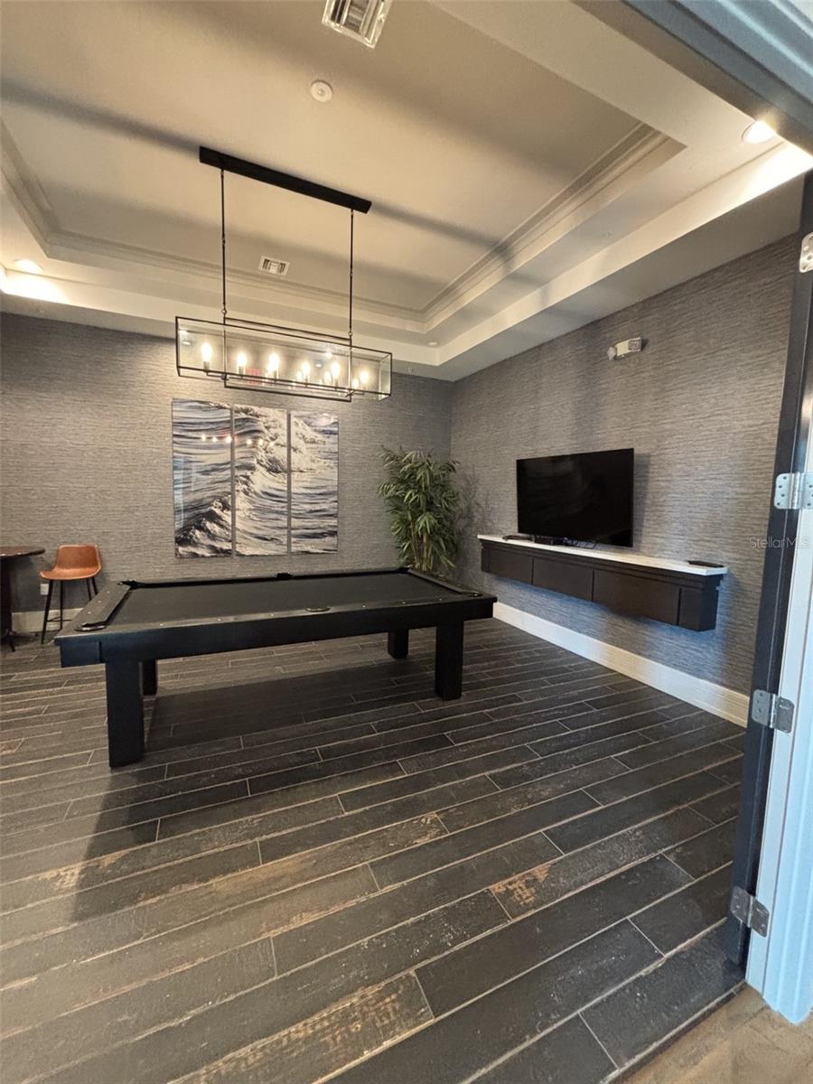 Listing photo id 43 for 5868 Agostino Way