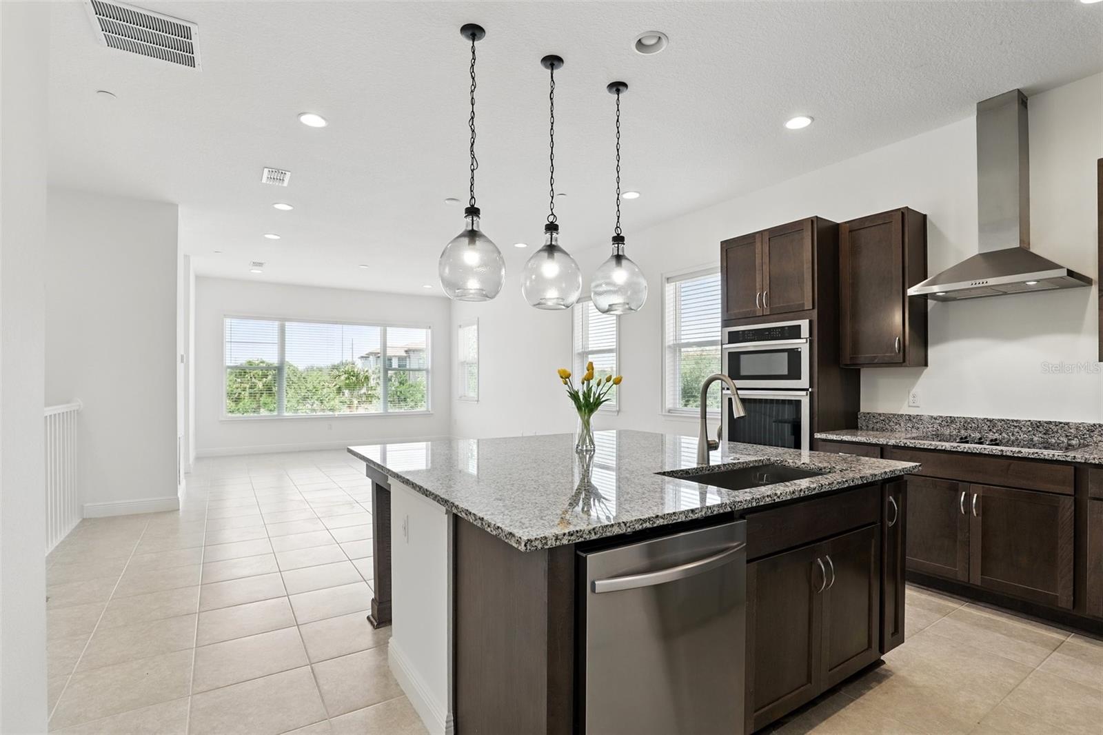 Image 6 of 20 For 9820 Bucklow Hill Drive